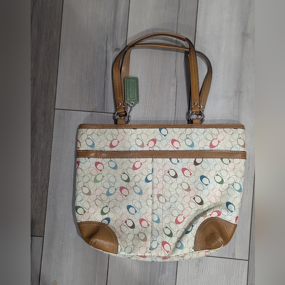 Coach purse - Picture 2 of 4